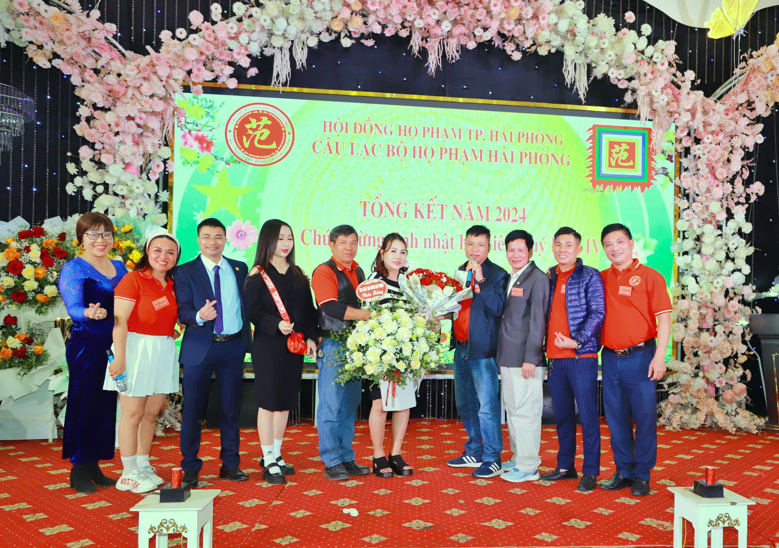 Các thành viên trong Ban chủ nhiệm Câu lạc bộ Họ Phạm Hải Phòng